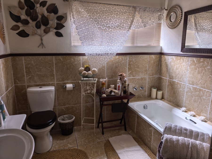 3 Bedroom Property for Sale in Vaal de Grace Nature Estate Free State